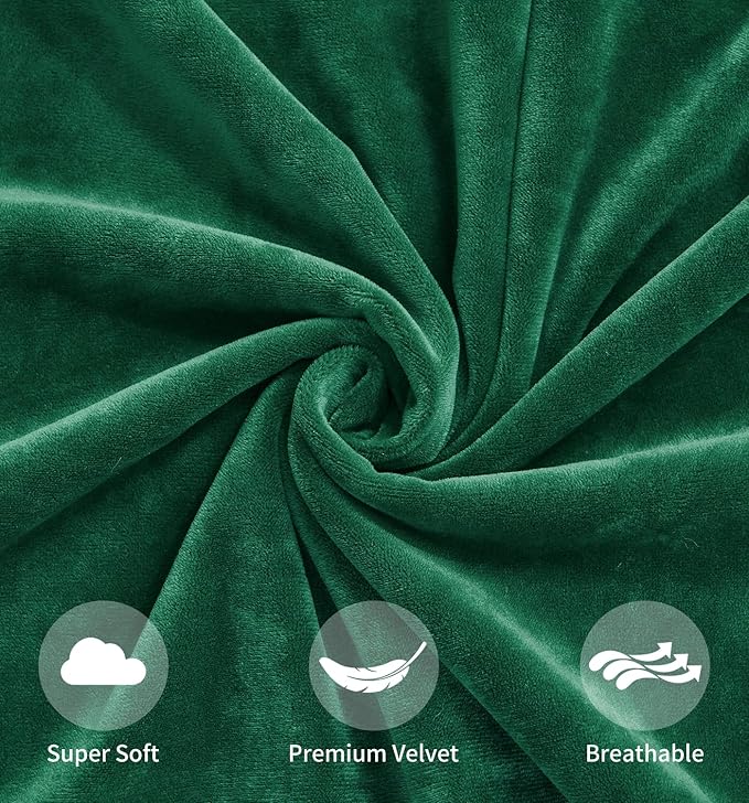 Pack of 2 Christmas Green Pillow Covers 12x20 Inch Decorative Throw Pillow Cover, Velvet Lumbar Emerald Pillowcases for Couch Sofa Bed, Home Boho Decor, Modern Soft Cushion Covers