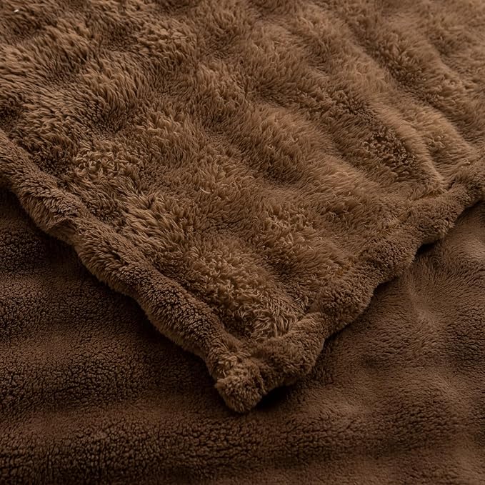 YUSOKI Luxury 3D Bubble Light Weighted Throw Blanket 1.8lb,All Ages,Home Decoration, (Brown,50 * 60inches)