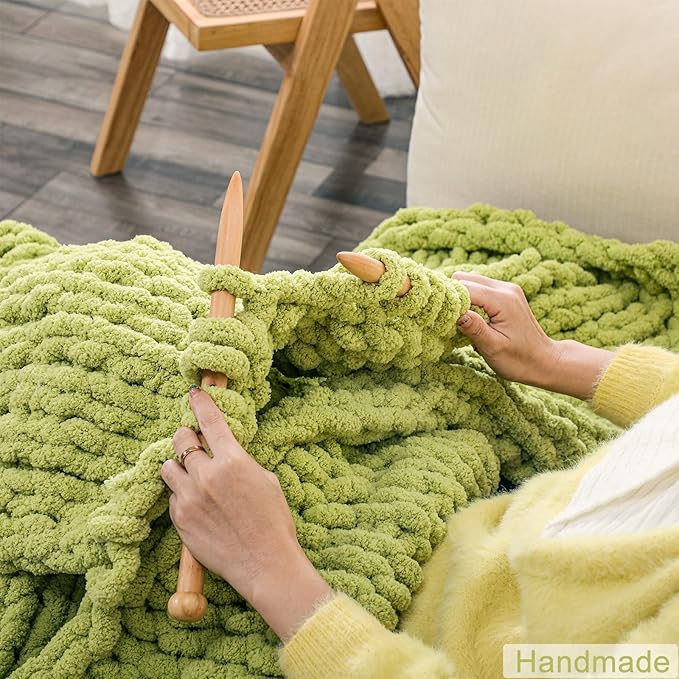 WESHIONGOO Chunky Knit Blanket Throw 51"×63" Knitted Throw Blankets for Couch Bed Fluffy Soft Blanket with Jumbo Chenille Yarn Thick 100% Handmade (Lime Green)