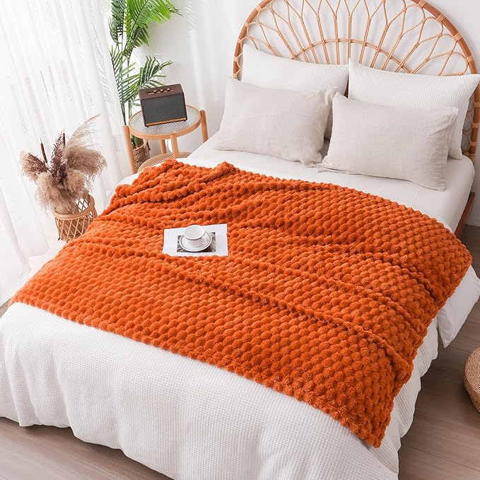 Vessia Flannel Fleece Throw Blanket, 3D Jacquard Burnt Orange Fuzzy and Warm Blanket for Couch, Sofa, Bed, 300GSM Super Soft Touch Cozy Home Decor for All Seasons (50x70 inches)
