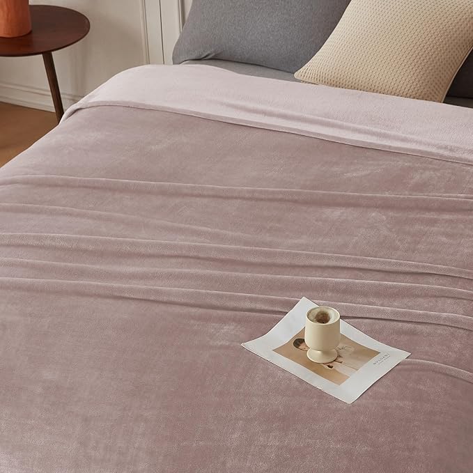 COOVA Oversized King Fleece Blanket 120x138 inches, Soft Cozy Warm Giant Extra Large 10'x11.5' Blanket for Bed, Sofa, Couch,Travel, Camping, California Huge Flannel Big Throw Blanket, Taupe