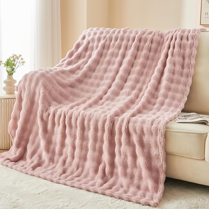 NEWCOSPLAY Twin Blanket for Couch Pink Super Soft Flannel Fleece 3D Bubble Lightweight Bed Blanket All Season Use (Pink, Twin(60"x80"))