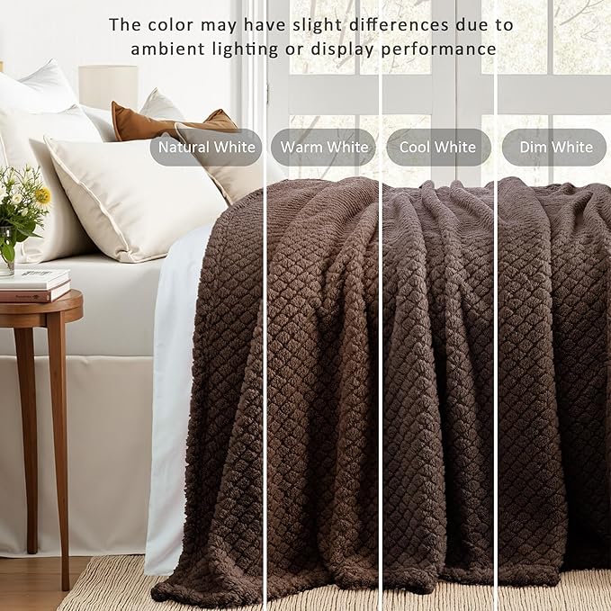 Exclusivo Mezcla Queen Size Fleece Blanket for Bed, Extra Soft Warm Decorative Fuzzy Blanket for Women, Lightweight Cozy Bedding Blankets, 90x90 Inches, Coffee