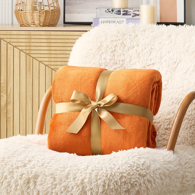 Hansleep Fleece Orange Queen Blanket, Super Soft Flannel Fuzzy Plush Cozy Blanket for All Seasons, Orange, Queen 90x90 Inches
