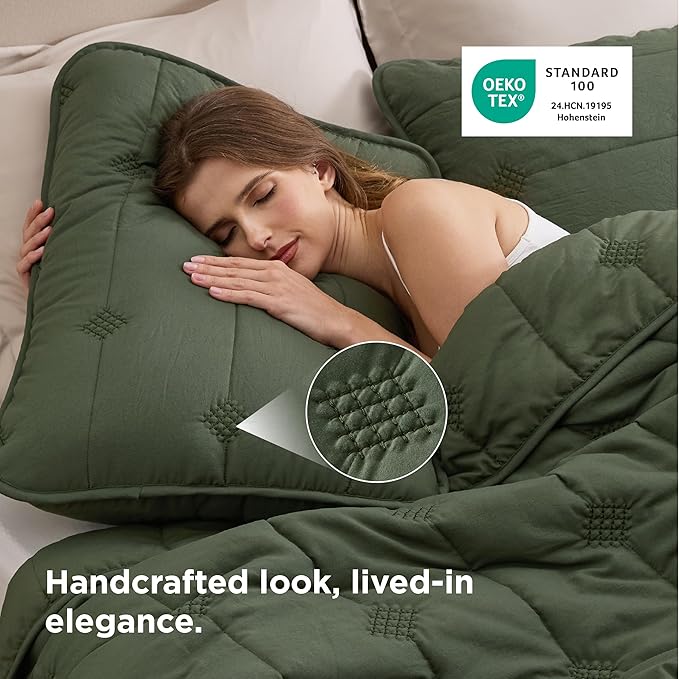 Bedsure Queen Size Quilt Sets – Ultra Soft Lightweight Green Bedspread Coverlet with 2 Pillow Shams, Breathable & Cozy Quilted Bedding, All Season Bedroom Decor, 3 Piece (90x96 Inches)