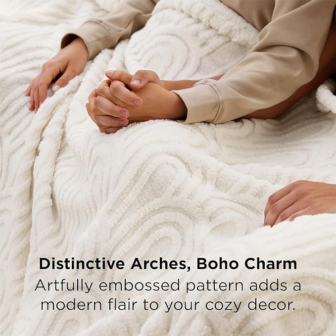 Bedsure GentleSoft Fleece Blanket Queen Size for Bed - Super Soft & Cozy, Fluffy Blankets for Women & Girls, Ideal for Sofa & Couch, Off White, 90x90 Inches