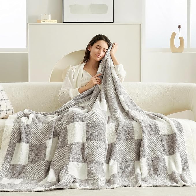 Snuggle Sac Checkered Blanket, Grey Throw Blanket for Couch Checker Microfiber Fluffy Warm Fuzzy Cozy Soft Throw Blanket Reversible Checkerered Blankets for Sofa, Chair, Bed, 60x80 inches
