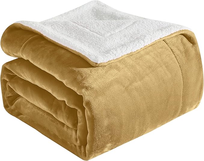 Elegant Comfort Ultra Soft Reversible Flannel Sherpa Blanket - Cozy Silky Fleece Throw for Couch, Bed - Plush Fuzzy Warm Winter Blanket for Gift, Full, Gold