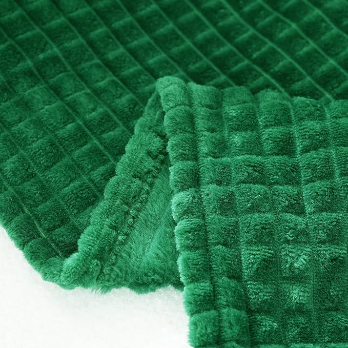 Puncuntex Flannel Fleece Throw Blanket Classic Green 90"×90",Super Soft Plush Cozy Blanket with Square Grid Design Luxury for Couch Sofa Chair