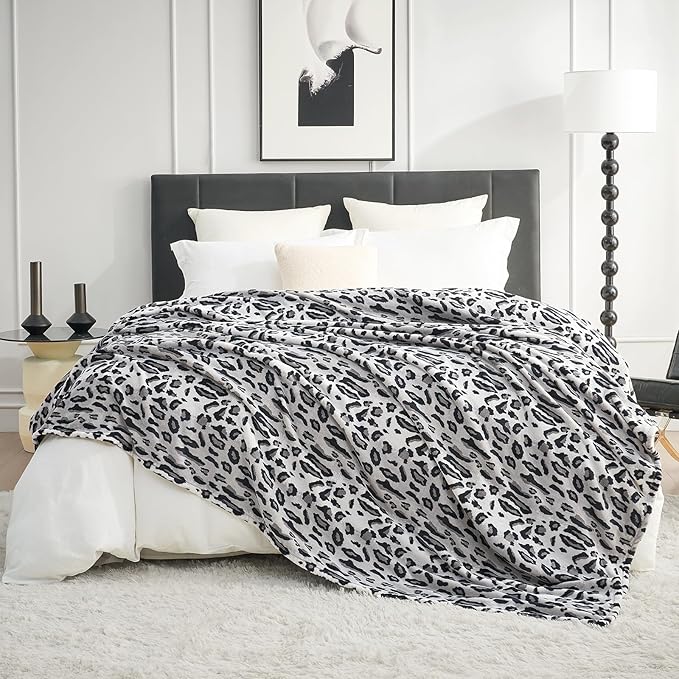 Cozy Bliss Leopard Print Fuzzy Throw Blanket for Bed & Couch, Thick Soft Warm Fleece Blankets for Room Decor, for Girls Kids Women Men, Snow Leopard, Grey 90"*90"