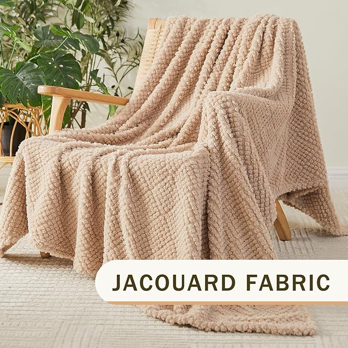 EMME Fleece Blanket, 3D Jacquard Throw Blanket for Couch and Bed, Soft Cozy and Fluffy Blankets Lightweight Luxury Flannel with Waffle Design (Beige, 60" x 80")