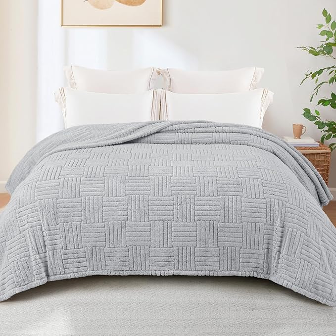 Whale Flotilla Lightweight Fleece Queen Size Blanket for Bed, Fuzzy Soft Blankets with Decorative Jacquard Pattern for All Season, Warm and Fluffy, 90x90 Inch, Light Grey