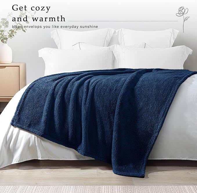 Exclusivo Mezcla Soft Fleece Throw Blanket for Couch, Super Soft Velvet Plush Fleece Blankets, Fuzzy Cozy and Warm for Winter, 50x60 Inches, Navy Blue