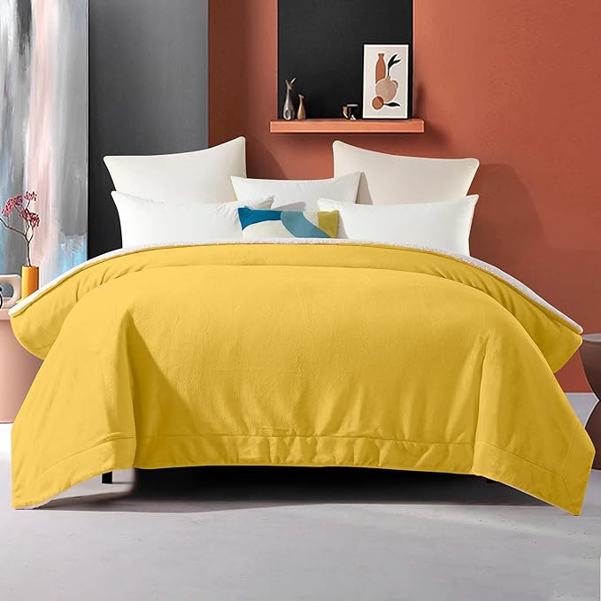 Elegant Comfort Ultra Soft Reversible Flannel Sherpa Blanket - Cozy Silky Fleece Throw for Couch, Bed - Plush Fuzzy Warm Winter Blanket for Gift, Full, Yellow