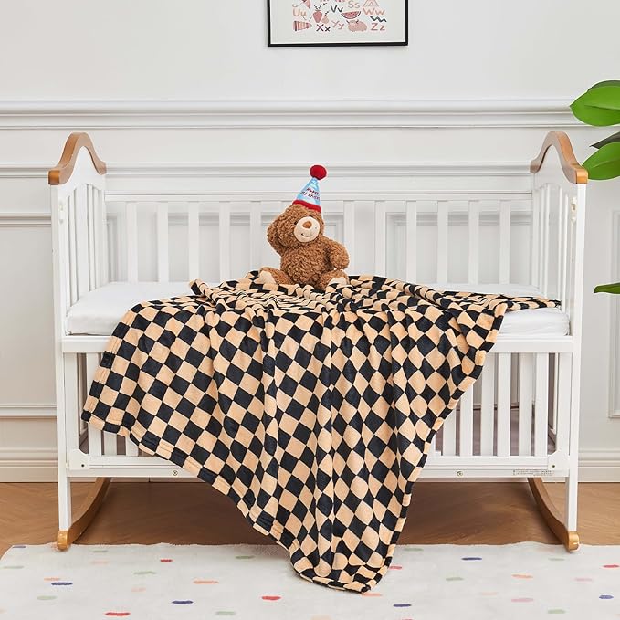 FY FIBER HOUSE Checkered Flannel Fleece Throw Blanket Soft Cozy Checkerboard Grid Print Chessboard Gingham Pattern Blankets for Bed Couch Sofa, 40"x50", Black Brown