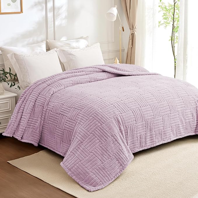Whale Flotilla Lightweight Fleece King Size Blanket for Bed, Fuzzy Soft Blankets with Decorative Jacquard Pattern for All Season, Warm and Fluffy, 90x104 Inch, Lilac