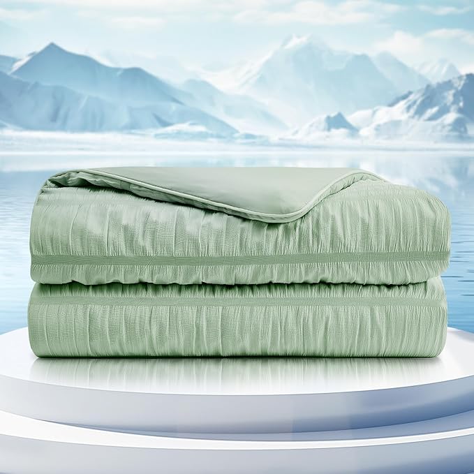 Cozy Bliss Seersucker Cooling Comforter Twin Size, Q-Max 0.45 Reversible Lightweight Cooling Blanket, Breathable Silk Smooth Summer Bedding Quilt for Hot Sleepers Night Sweats Sage Green