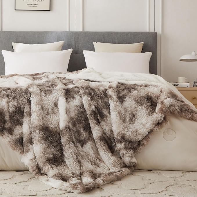 COOVA Ultra Soft Faux Fur Twin Blanket – Fuzzy Fluffy Cozy Microfiber Blankets, Warm Thick Plush Sherpa Fleece Throw Blanket for Couch,Bed,Sofa,Ideal Gift for Women.(Tie Dye Brown, 60"x80")