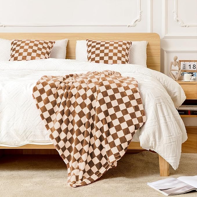FY FIBER HOUSE Checkered Flannel Fleece Throw Blanket Soft Cozy Checkerboard Grid Print Chessboard Pattern Blankets for Dog Cat, 40"x50", Khaki