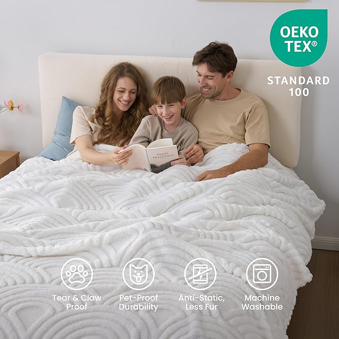 Joiedomi Queen Size Blanket for Bed, Soft White Fleece Blankets Gifts for Women Mom Girls, 280GSM Cozy Cute Soft Throw Home Room Decor Aesthetic Gifts 90x90 Inches