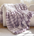 H&D Faux Fur Throw Blanket for Couch,Fluffy Cozy Soft Plush Luxury Thick Fuzzy Fleece Blanket for Couch Bed Sofa Bedroom Living Room,Comfy Bubble Blanket