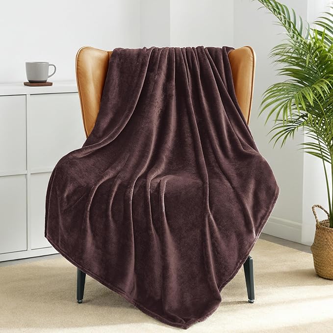 Exclusivo Mezcla Fleece Throw XL Blanket for Couch, Sofa, Super Soft and Warm Coffee Blankets, All Season, Cozy, Plush, Lightweight, 50x70 Inches