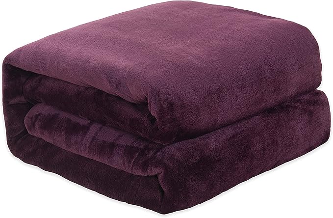Elegant Comfort Luxury Velvety Feel Blanket, All-Season Lightweight Blanket, Ultra Plush, Soft, Cozy-Fuzzy Flannel Fleece for Couch, Sofa, Bed, Travel, Solid Design, King/California King, Purple