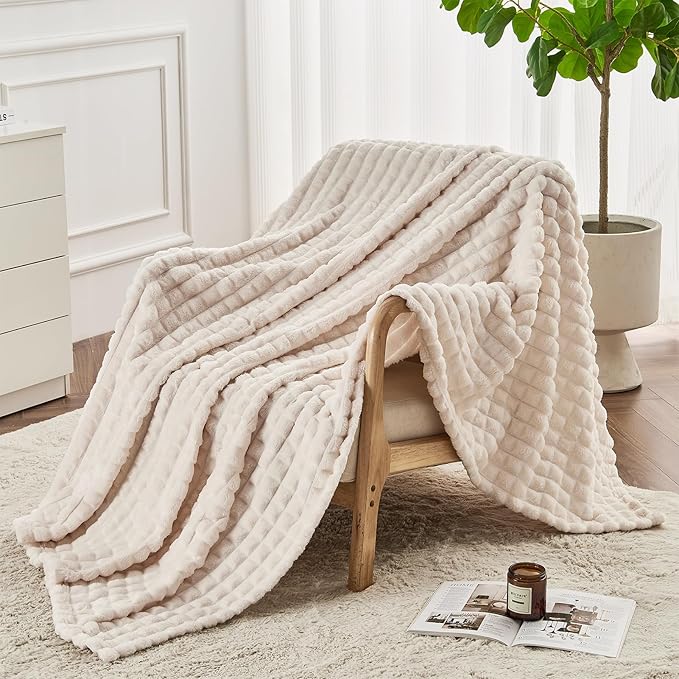 FY FIBER HOUSE Bed Blanket for Couch Soft Warm Fuzzy King Size Blankets for Sofa All Season Use, 108x90 Inches, White