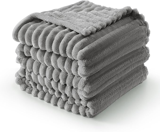 Joiedomi Queen Size Blanket for Bed, Soft & Warm Grey Fleece Blankets Gifts for Women Men Mom, Cozy Cute Soft Throw 90x90 Inches