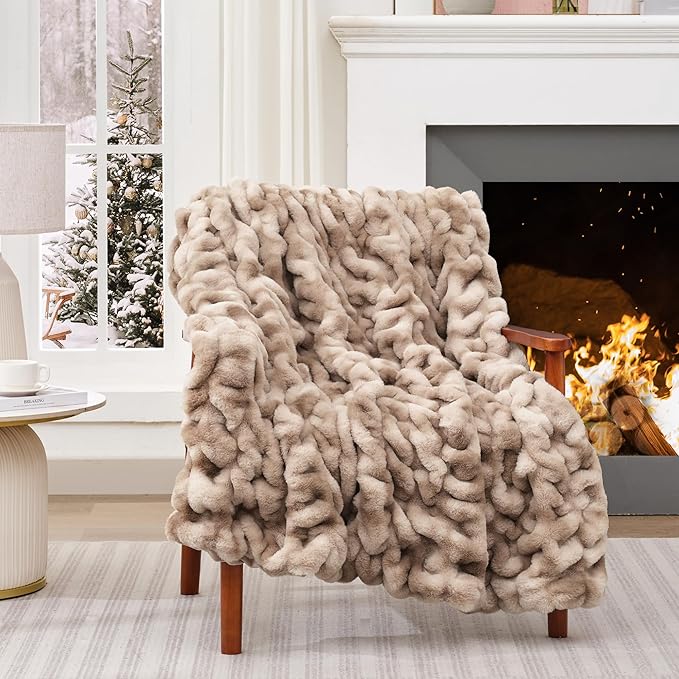 Touchat Ruched Faux Rabbit Fur Throw Blanket, 700 GSM Luxury Dual-Sided Soft Cozy Blanket, Fuzzy Fluffy Plush Blanket for Bed, Couch and Sofa - 50"x60", Tie-dye Brown