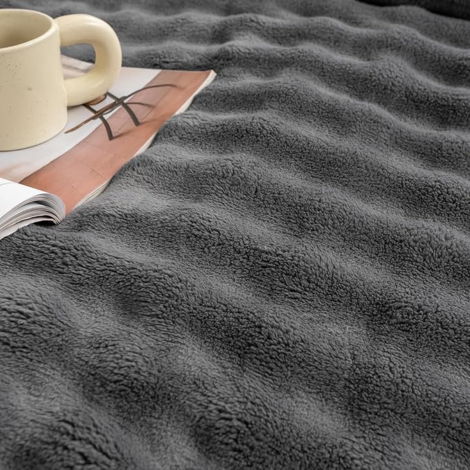 YUSOKI Luxury 3D Bubble Light Weighted Throw Blanket 2.8lb,All Ages,Home Decoration, (Grey,60 * 80inches)