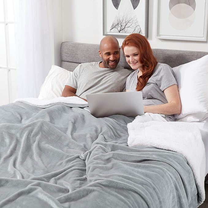 Genteele Sherpa Throw Blanket Super Soft Reversible Ultra Luxurious Plush Blanket, 102 x 90 inches, Silver/White