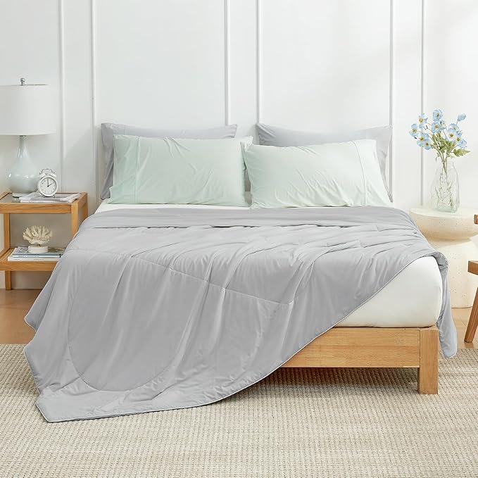 Cozy Bliss Cooling Comforter King Size, Cooling Blankets for Hot Sleepers and Night Sweats, Gray Summer Comforter for King Size Bed, Breathable Soft Lightweight Silk Smooth