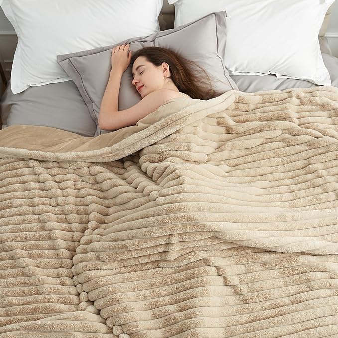 Amélie Home Faux Fur Throw Blanket for Couch, Cozy Fuzzy Fluffy Fur Luxurious Soft Striped Plush Gift Blankets for Family Sofa Chair, 60"x80", Beige