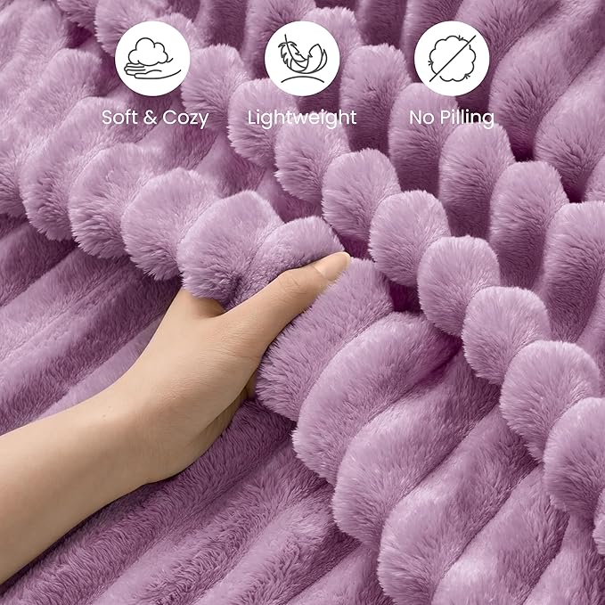 Joiedomi Throw Blanket for Couch, Soft & Warm Pink Fleece Blankets Gifts for Women Mom, Cozy Cute Soft Throw 50x60 Inches