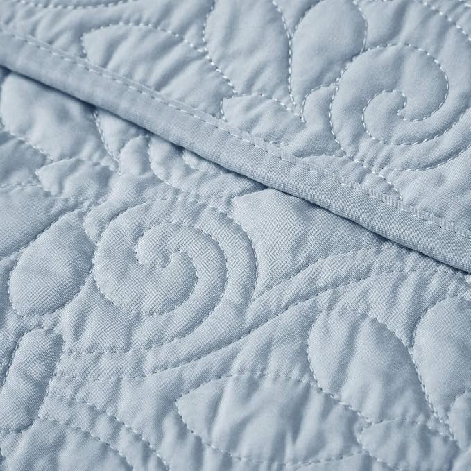 Madison Park Throw Blanket - Reversible Damask Quilting Design, Soft Pre-washed Microfiber, Cotton Filled Spread, Cozy Summer Blanket - Throw for Living Room Couch, Sofa, Bed, Quebec, 60x70", Blue