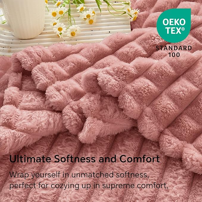 BEDELITE Dusty Pink Throw Blanket Twin Size for Bed- Super Soft and Warm 3D Checkered Fluffy Fuzzy Fleece Blanket, Luxurious Plush Cozy Blanket for Room Decor Fall and Winter, 60x80 inches