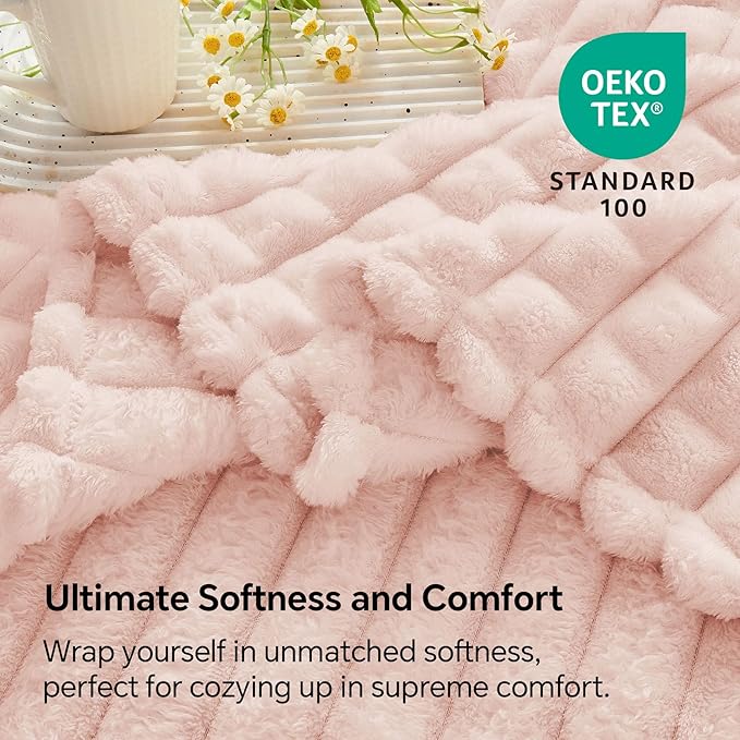 BEDELITE Pink Throw Blanket Twin Size for Bed- Super Soft and Warm 3D Checkered Fluffy Fuzzy Fleece Blanket, Luxurious Plush Cozy Blanket for Room Decor Fall and Winter, 60x80 inches