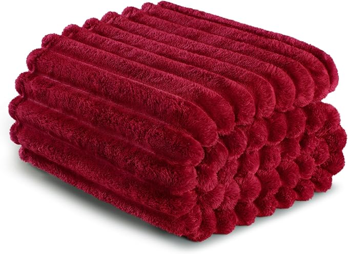 Exclusivo Mezcla Queen Size Flannel Fleece Blanket, Super Soft Striped Jacquard Bed Blanket, Lightweight Fuzzy Cozy for All Seasons, 90x90 Inches, Deep Red
