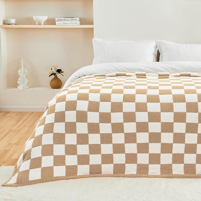 CozeCube Super Soft Fullfy Microfiber Reversible Knitted Blankets, Warm Cozy Fuzzy Plush Throw, Beige and White Checkered Throw Blanket for Couch Bed Sofa, 60" x 80"