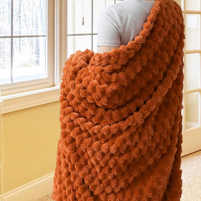 Vessia Flannel Fleece Twin Blanket, 3D Jacquard Burnt Orange Fuzzy and Warm Blanket for Couch, Sofa, Bed, 300GSM Super Soft Touch Cozy Home Decor for All Seasons (60x80 inches)