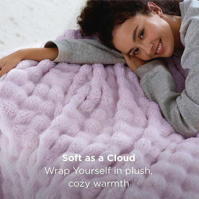 Bedsure 3D Fleece Bubble Blanket for Couch - GentleSoft Purple Throw Blanket for Sofa Bed Room Decor - Luxury Soft Cozy Gifts for Women, Lightweight, All Seasons, Light Purple, 50"×60"