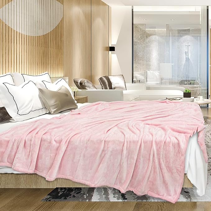 PAVILIA Light Pink Fleece Throw Blanket for Couch Twin Size, Blush Pink Super Soft Fuzzy Flannel Throw for Sofa, Luxury Plush Microfiber Blanket Twin Bed, Home Decorative Velvet Gift Blanket, 60x80