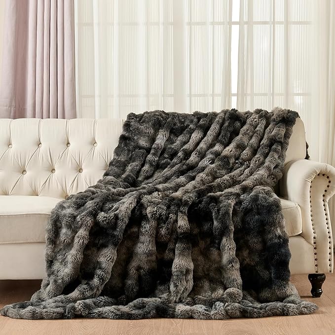 Wajade Fluffy Faux Fur Throw Blanket for Couch Bed 50x60, Luxury Soft Thick Fuzzy Plush Bubble Blanket, Warm Cozy Blanket for Sofa Chair, Tie-dye Dark Grey