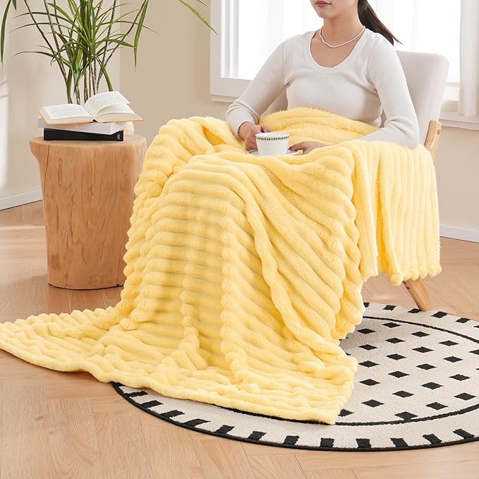 Vessia Flannel Fleece Light Yellow Twin Blanket(60x80inch), 300GSM Striped Blanket for Adults and Kids, Super Soft Warm Cozy Lightweight Home Decor for All-Season
