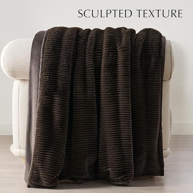 EVERGRACEHOME Ultra Soft Faux Fur Throw Blanket for Couch, Luxury Sculpted Texture Faux Rabbit Fur Blanket for Bed, Fluffy Thick Plush Warm Fuzzy Throw, 920GSM (Dark Brown, 60''x80'')