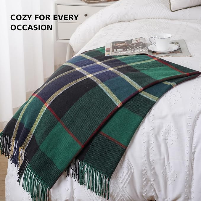 BATTILO HOME Forest Green Plaid Throw Blanket for Couch - Christmas Plaid Blanket Buffalo Checkered Blankets - Lightweight Farmhouse Outdoor Throw Blankets for Bed, Sofa 50"x60"