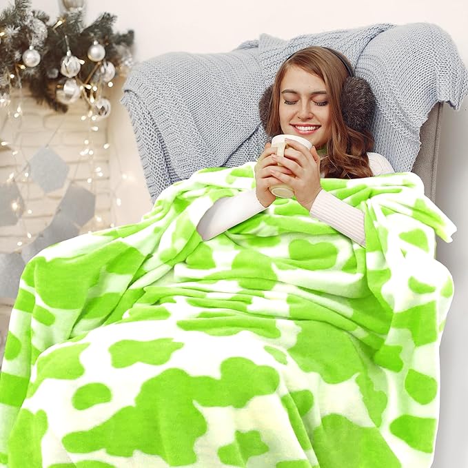 Lime Green Fleece Blanket Twin Size - Soft Fuzzy Lightweight Throw for Bed, Couch, Home Decor 60x80 Inches