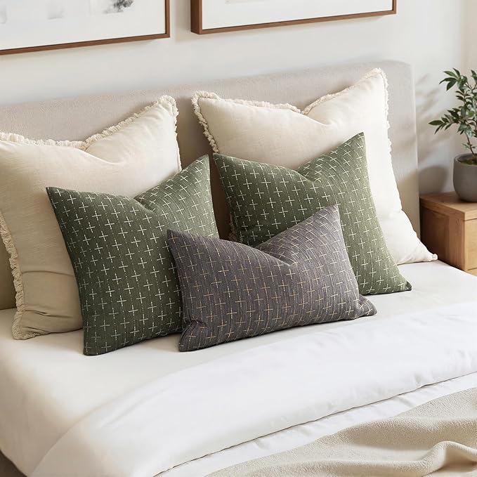 MIULEE Pack of 2 Decorative Burlap Linen Spring Throw Pillow Covers Modern Farmhouse Vintage Pillowcase Rustic Woven Textured Cushion Cover for Sofa Couch Bed 22x22 Inch Olive Green