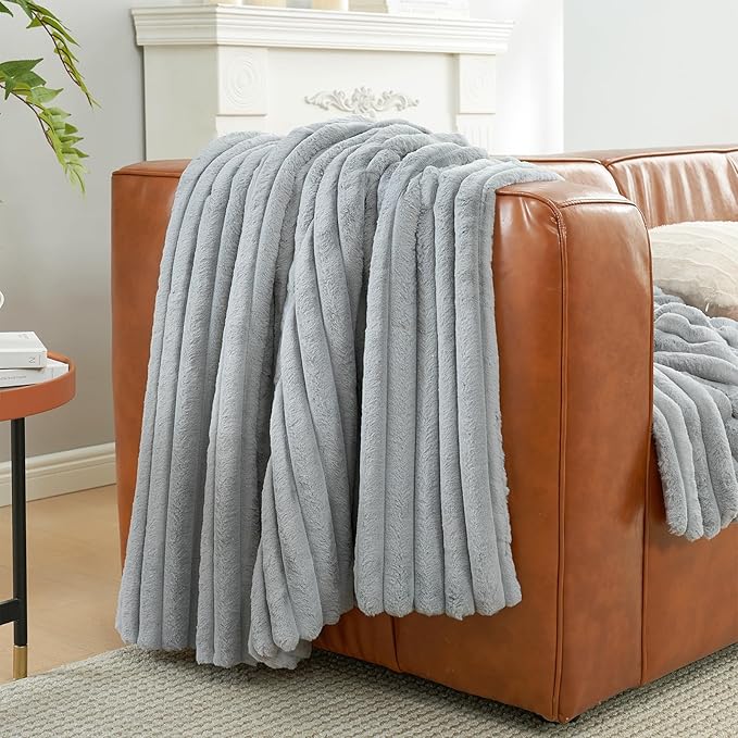 Amélie Home Faux Fur Throw Blanket for Couch, Cozy Fuzzy Fluffy Fur Luxurious Soft Striped Plush Gift Blankets for Family Sofa Chair Bedroom, 55"x70", Light Grey